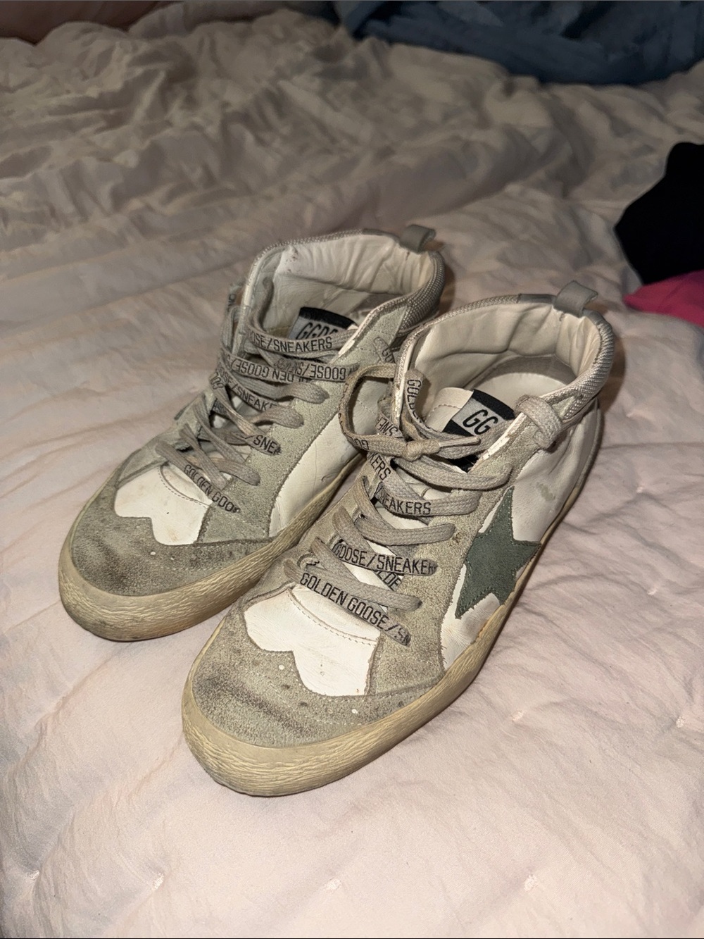 Golden Goose White and Gray Star Low-Top Sneakers